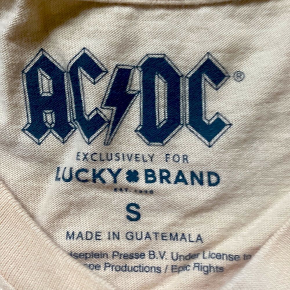 Graphic Tee - Picture 3 of 3